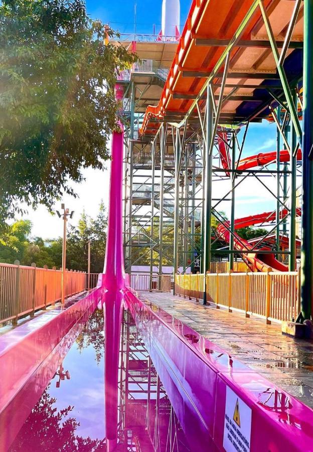 Апартаменты Piazza Diroma C/ Acqua Park - Viaggio Locacoes Por Temporada Калдас-Новас Экстерьер фото